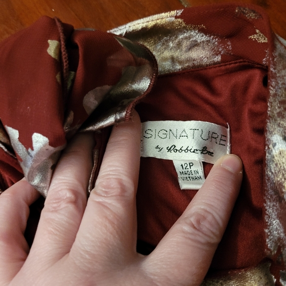 Dress to Impress - Picture 3 of 5